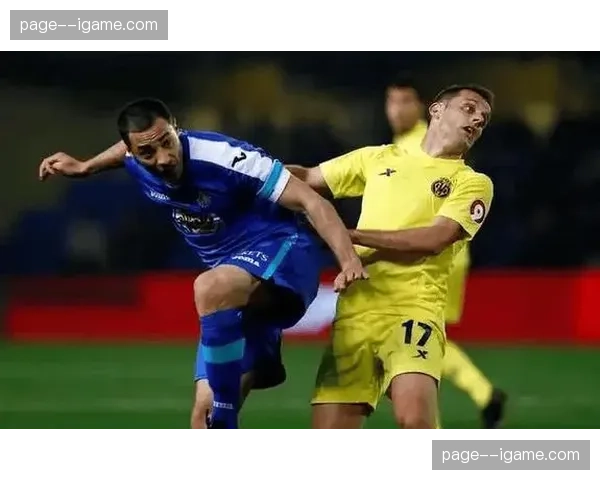 评论:奥萨苏纳的平局,凸显了中游球队在密集赛程下的阵容深度困境 评论:奥萨苏纳的平局,凸显了中游球队在密集赛程下的阵容深度困境