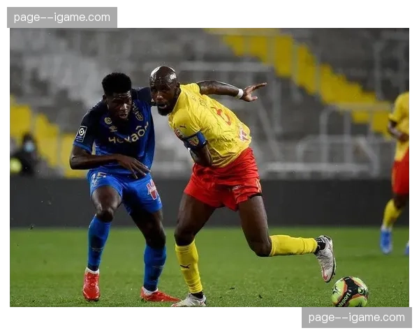 摩纳哥主帅赛前发布会强调：对阵朗斯将依靠全场压迫与高强度转换取胜