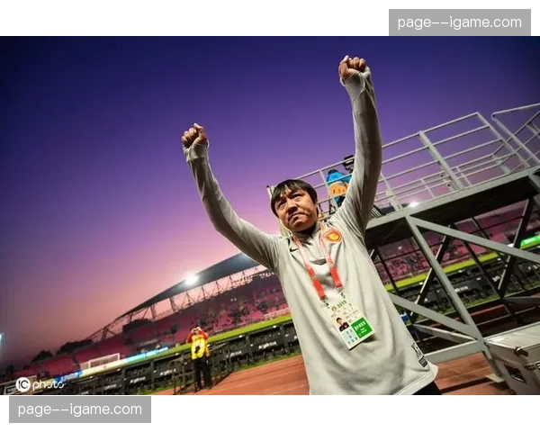 通讯：草根足球赛事引入“防守转换评分”，激励球队提升战术素养